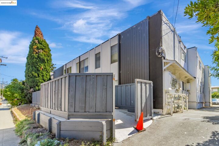 Property Photo:  1626 Dwight Way  CA 94703 