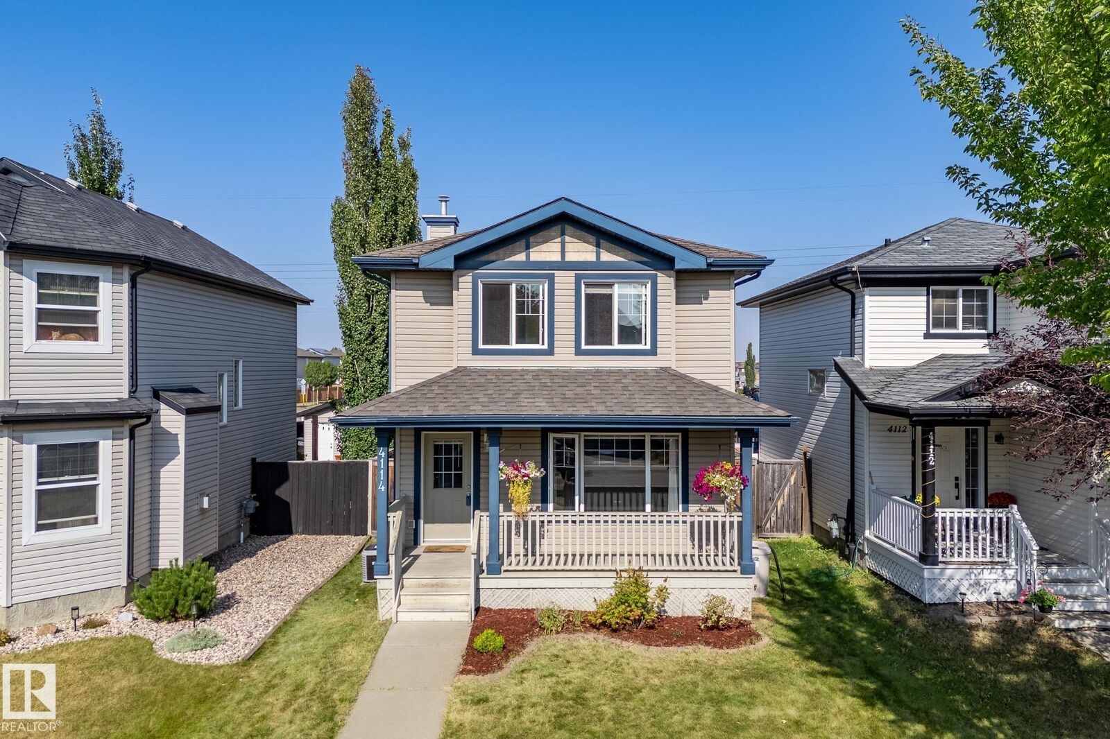 Property Photo:  4114 158 Avenue NW  AB T5Y 0A3 