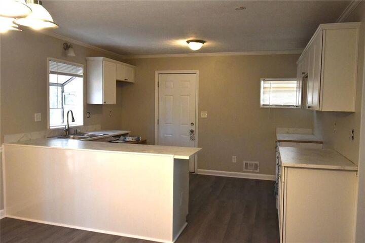 Property Photo:  6278 Thornhedge Drive  GA 30296 