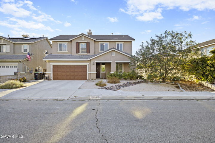 Property Photo:  43929 44th Street West  CA 93536 