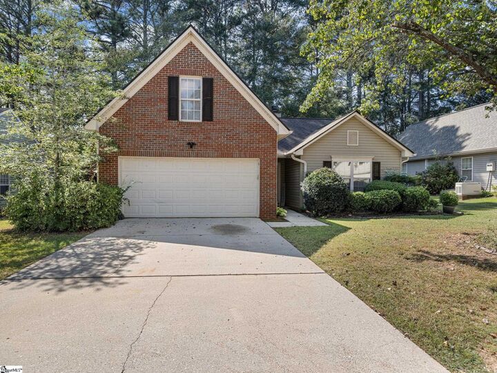 Property Photo:  620 Thornbird Circle  SC 29316 