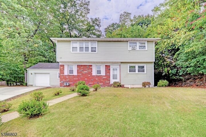 123 Tilt St  Haledon Boro NJ 07508 photo