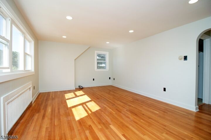 Property Photo: 609 Leo St NJ 07205
