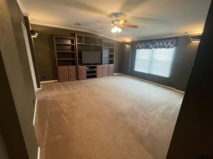 Property Photo:  421 County Road 1563  TX 75410 