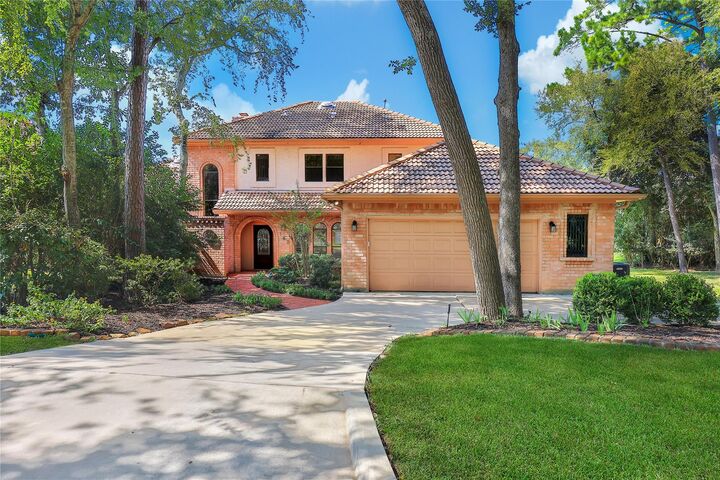 Property Photo:  142 Lakeside Drive  TX 77356 