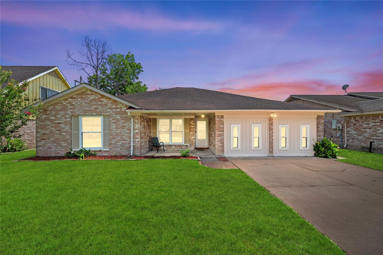 Property Photo:  12211 Pine Knoll Drive  TX 77099 