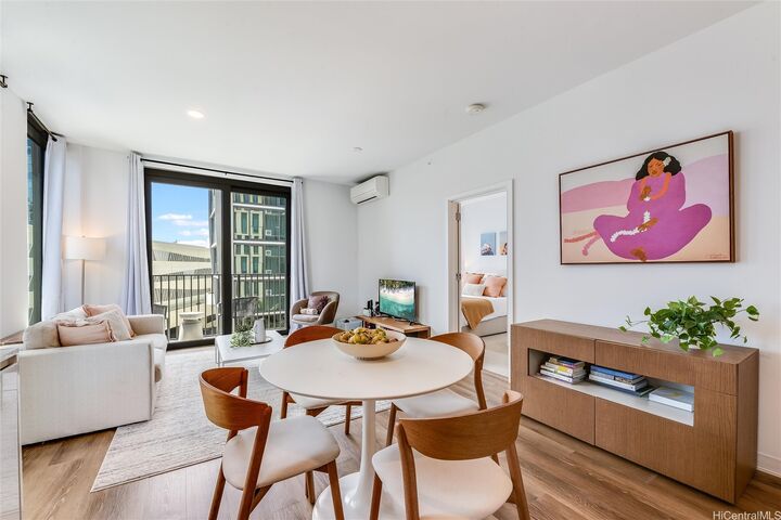 Property Photo:  987 Queen Street 502  HI 96814 