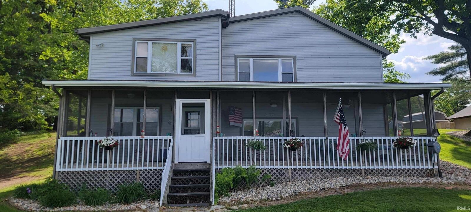Property Photo: 9871 N Eagle Island Road IN 46784