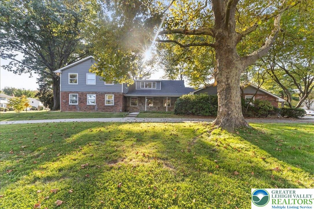 Property Photo:  1331 Armstrong Road  PA 18017 