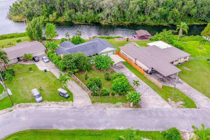 Property Photo:  1144 Palma Drive  FL 32805 