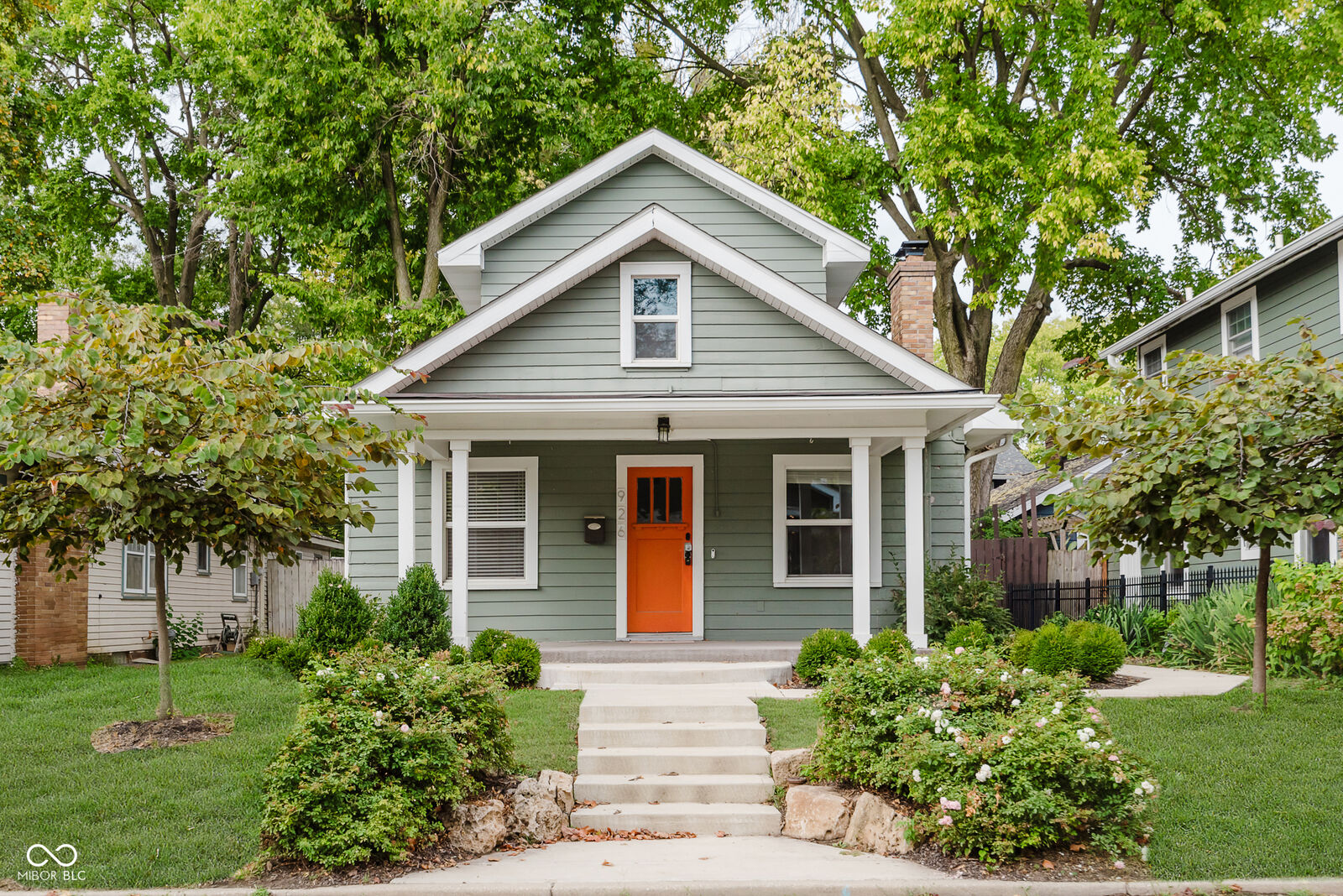 Property Photo:  926 E 49th Street  IN 46205 