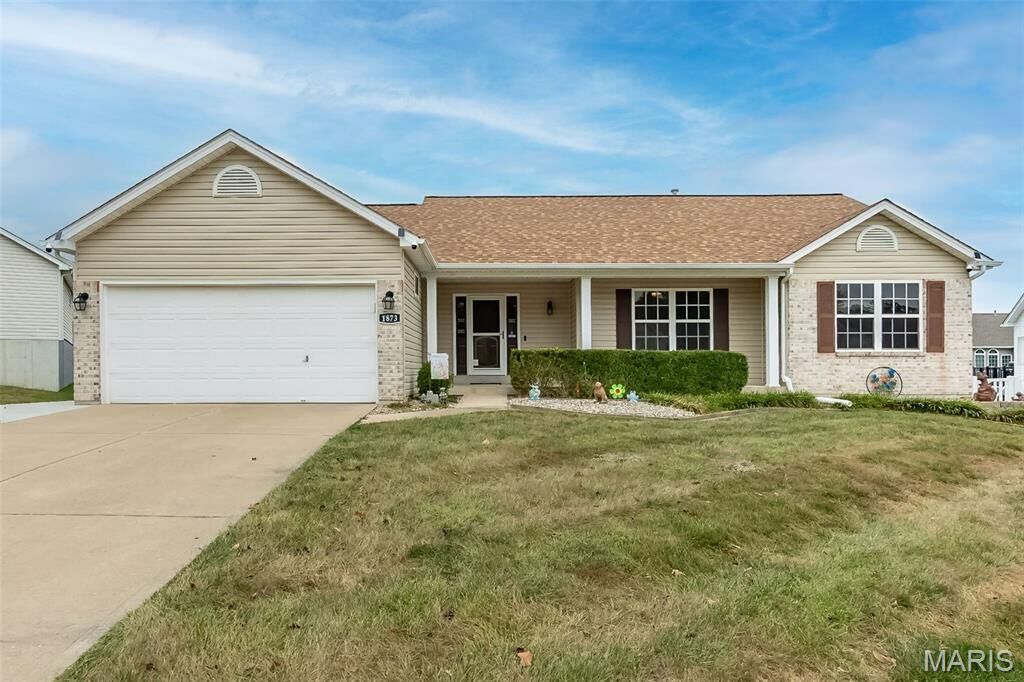 Property Photo:  1873 Autumn Trail  MO 63385 