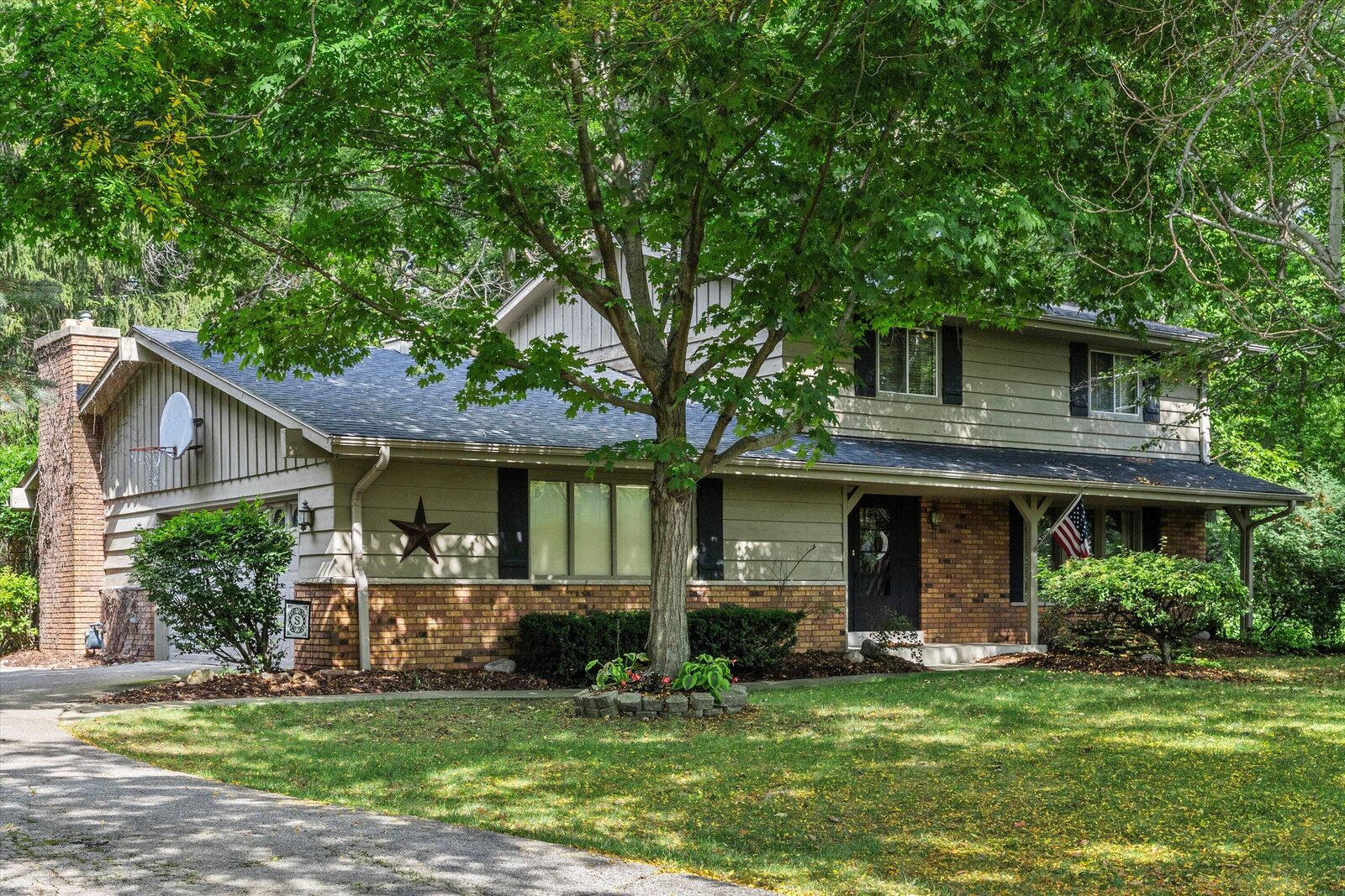 Property Photo:  4010 Chicory Rd  WI 53403 