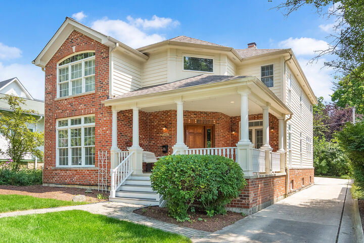 4829 Linscott Avenue  Downers Grove IL 60515 photo
