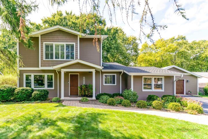 Property Photo:  30408 N Oak Grove Avenue  IL 60048 