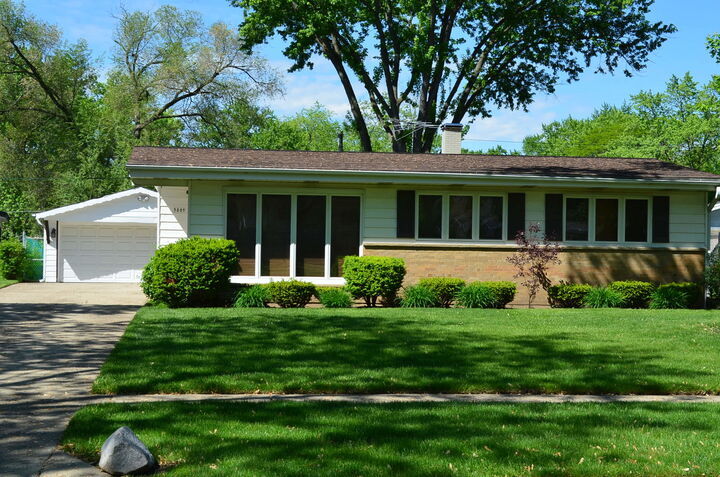 3805 Wren Lane  Rolling Meadows IL 60008 photo