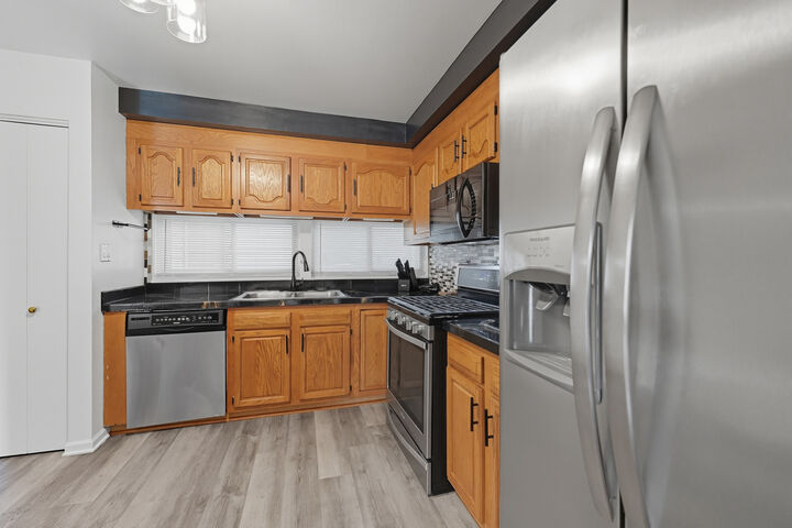 Property Photo:  18638 Golfview Drive  IL 60429 