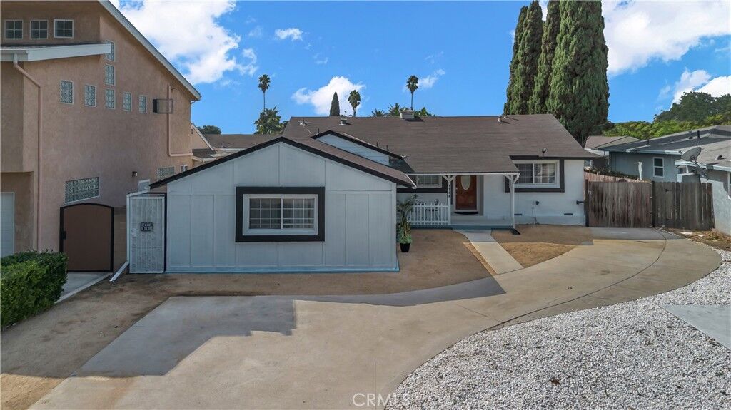 Property Photo:  1144 Magnolia  CA 90247 