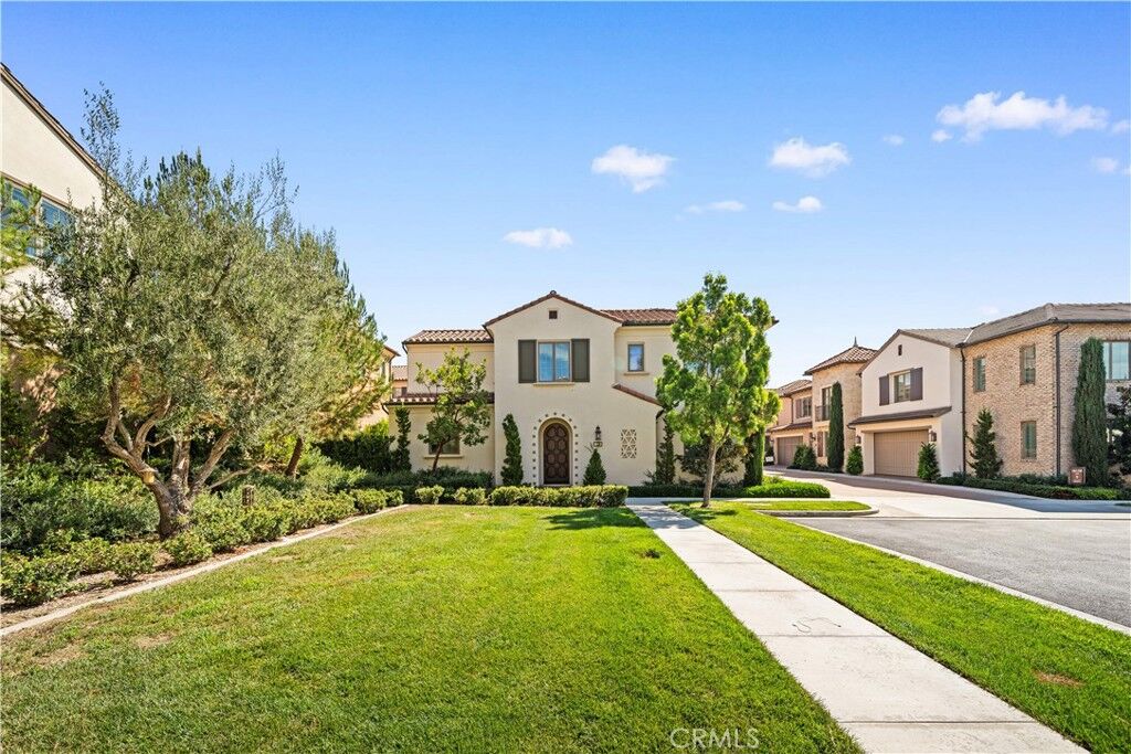 Property Photo:  152 Toretta  CA 92602 