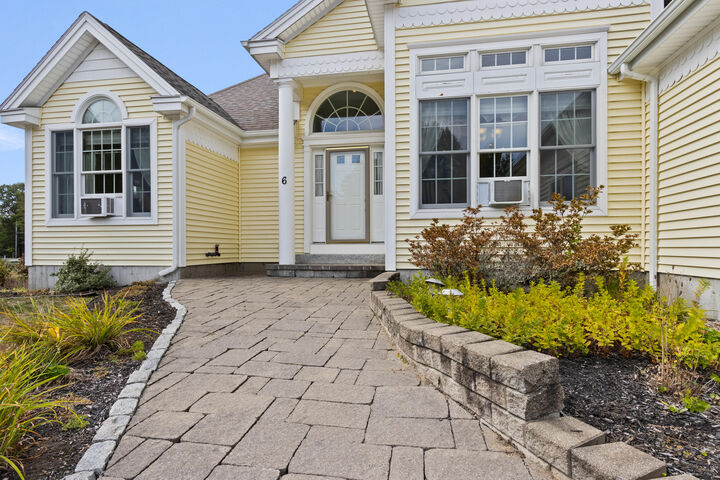 Property Photo:  6 Midnight Way  ME 04038 