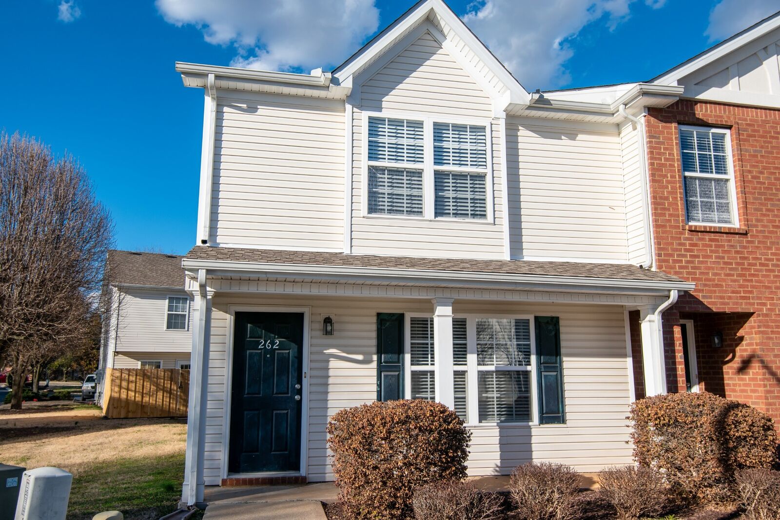 Property Photo:  262 Arapaho Dr  TN 37128 