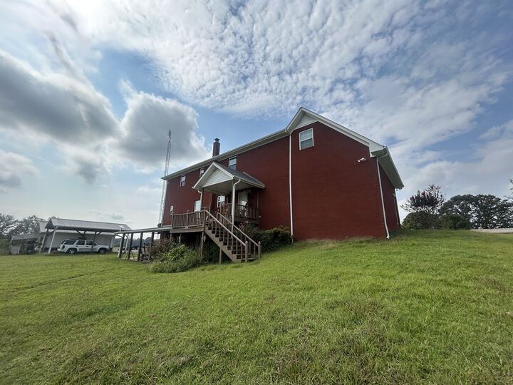 Property Photo: 3421 George Olive Rd TN 38463