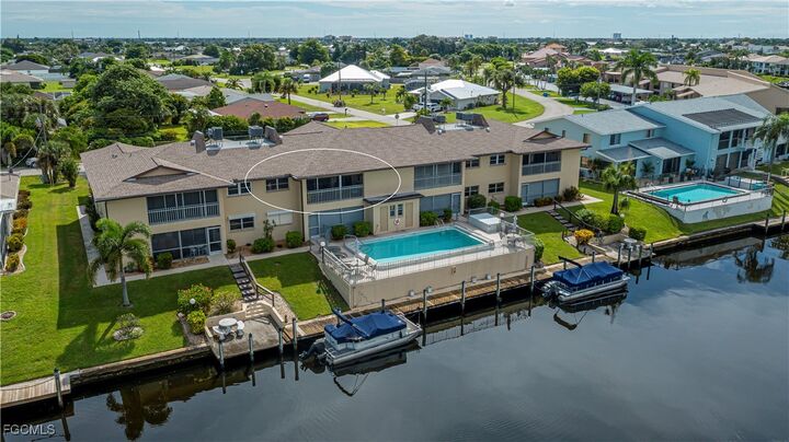 Property Photo:  3612 SE 12th Avenue 6  FL 33904 