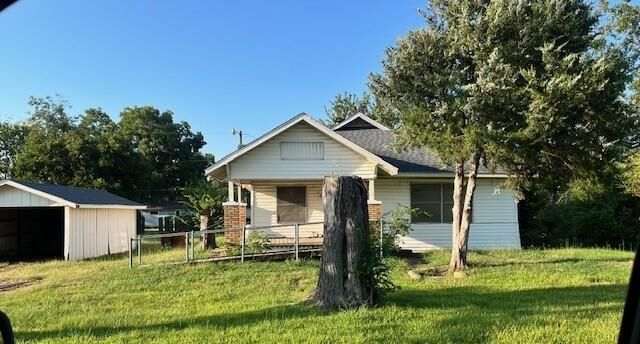 Photo de la propriété: 108 E Eubank Street TX 75147
