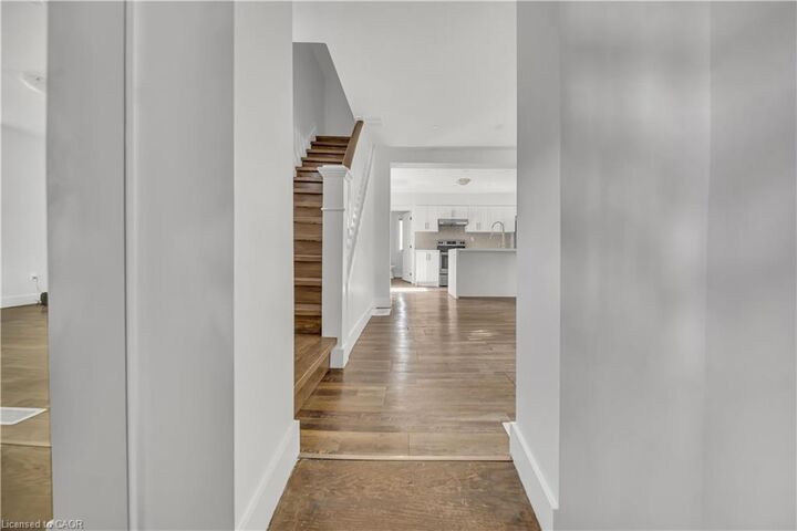Property Photo:  324 Victoria Street S  ON N2M 3A3 