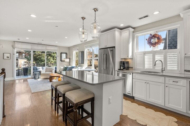 Property Photo:  788 E 4th St 3  MA 02127 