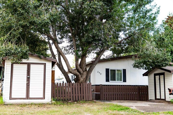 133 Jarvis Street 249  Hinton AB T7V 1R6 photo