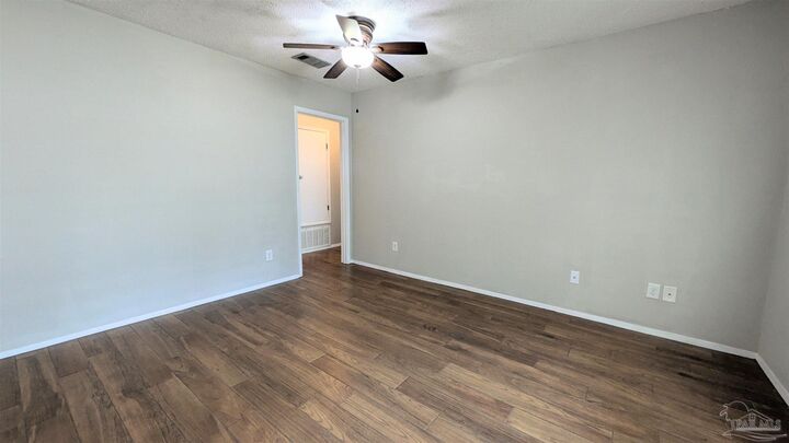 Property Photo:  9648 Hollowbrook Dr A  FL 32514 