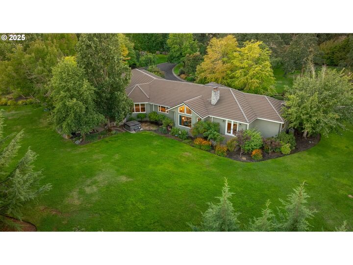 Property Photo:  11790 SW Fox Ridge Rd  OR 97128 