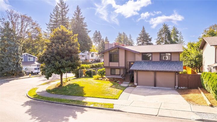 3327 SE 17th Street  Renton WA 98058 photo