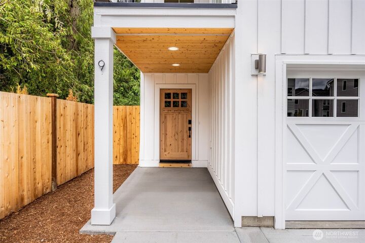 Property Photo:  9  160th Place SE  WA 98012 