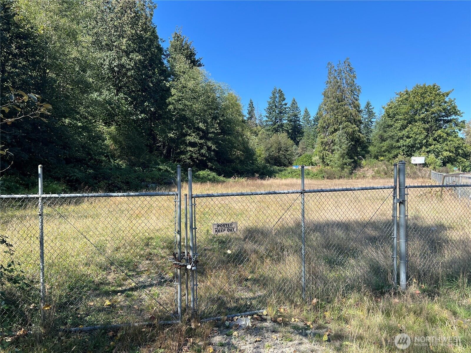 Property Photo:  20045  Renton Maple Valley Highway SE  WA 98038 