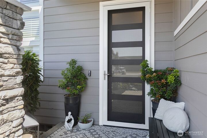 Property Photo:  6072  Monument Drive  WA 98248 