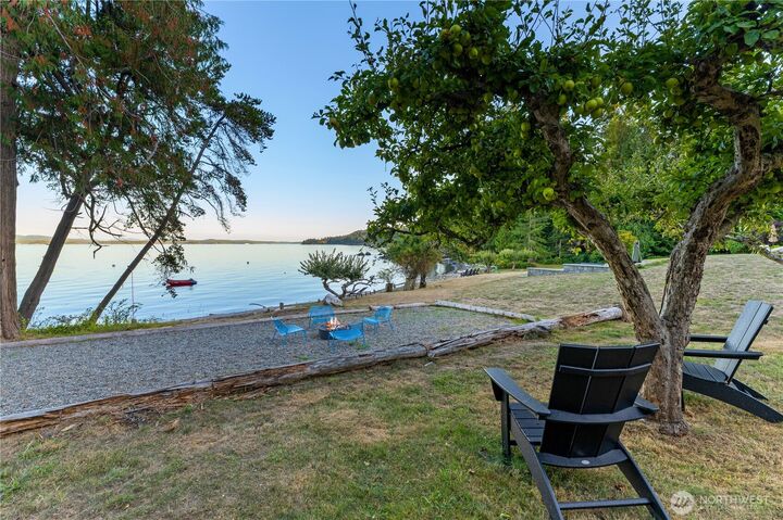 Property Photo:  172  San Juan Drive  WA 98250 