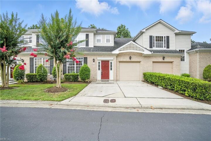 1428 Otterbourne Cir  Chesapeake VA 23320 photo