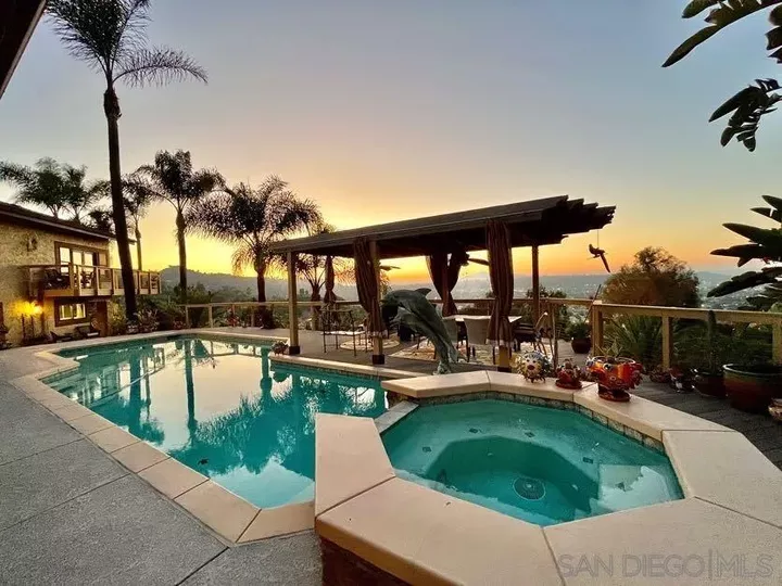 Property Photo:  5346 Grandridge Rd  CA 92020 