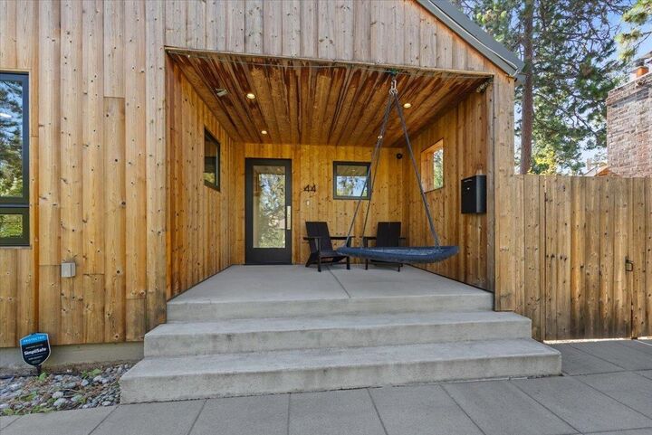 Property Photo:  44 E 34th Ave  WA 99203 
