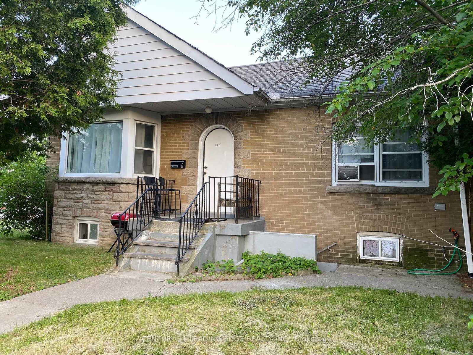 Property Photo: 82 Meighen Avenue ON M4B 2H5