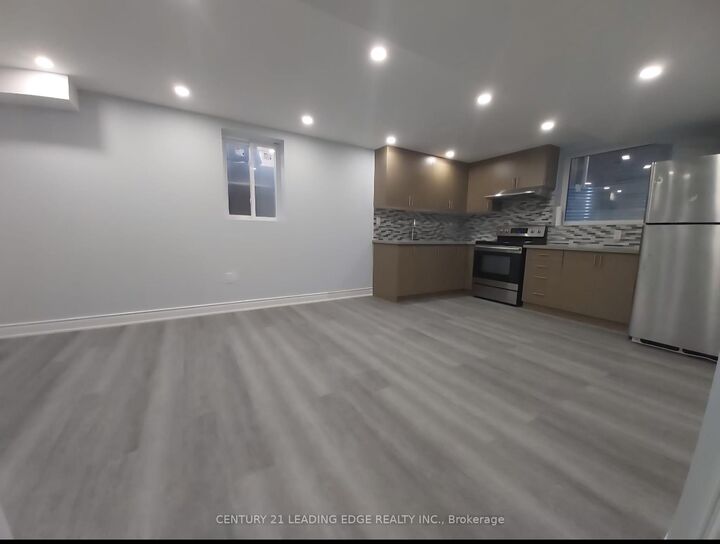 Property Photo:  327 Leitch Landing  ON L9T 7M9 