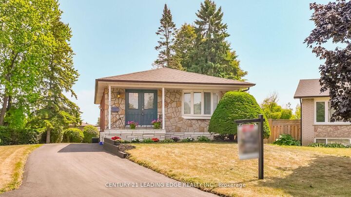 Property Photo: 529 Carman Court ON L1H 6K5
