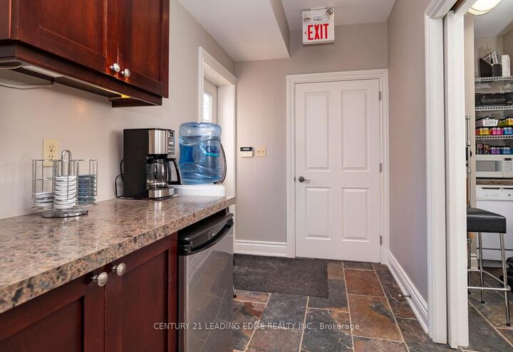 Property Photo:  6391 Main Street  ON L4A 1G4 