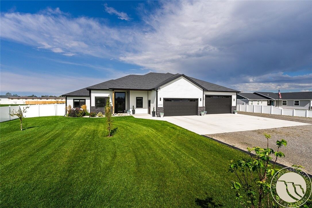 Property Photo:  2735 Hummingbird Way  MT 59105 