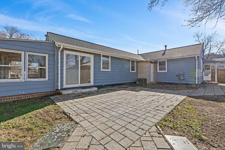 Property Photo:  3900 Elmwood Drive  VA 22303 