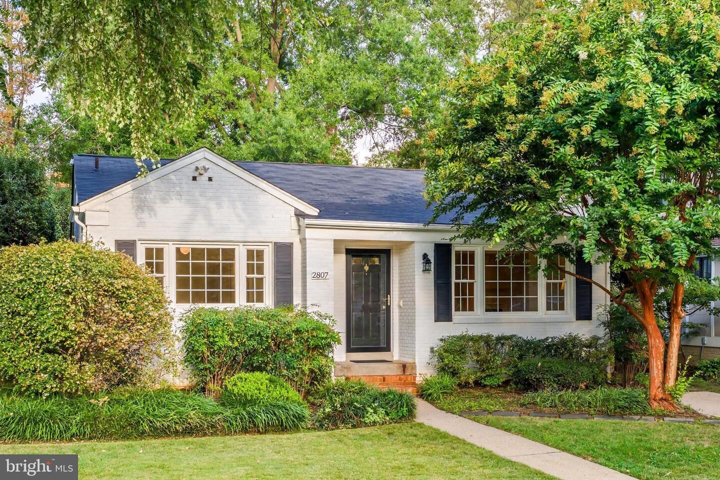 Property Photo: 2807 Ridge Road Drive VA 22302