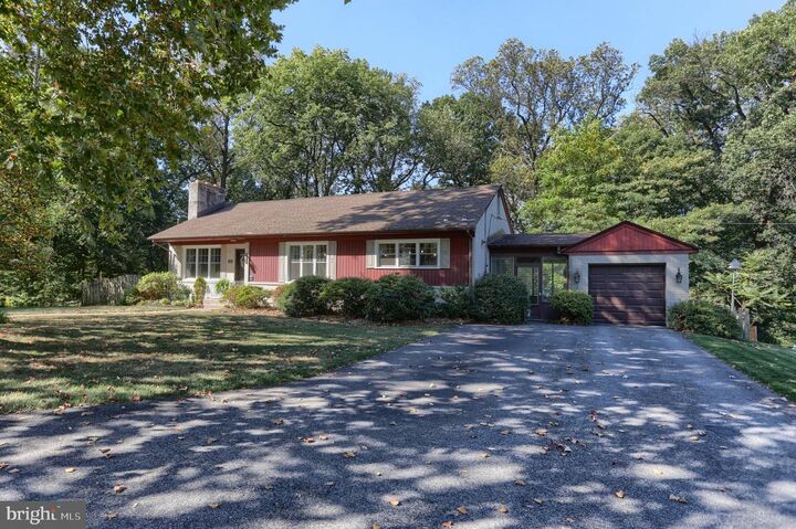 Property Photo:  1531 Braewood Drive  PA 17111 