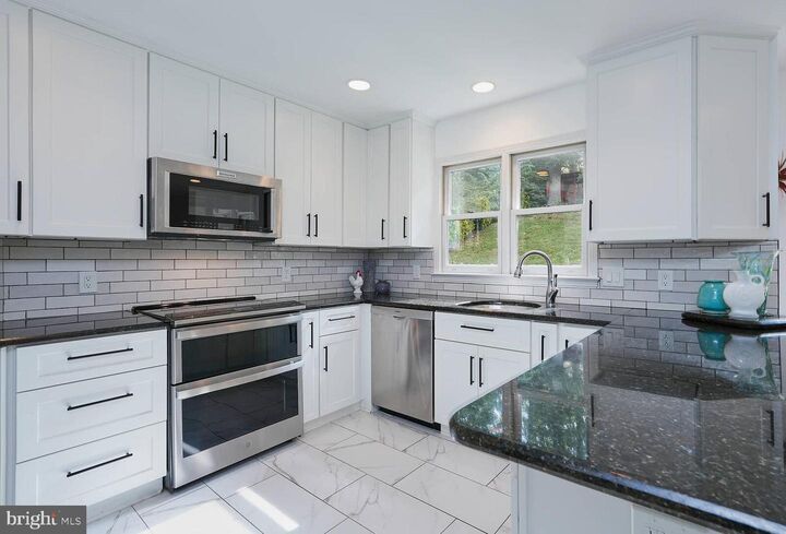 Property Photo:  9505 Columbia Boulevard  MD 20910 
